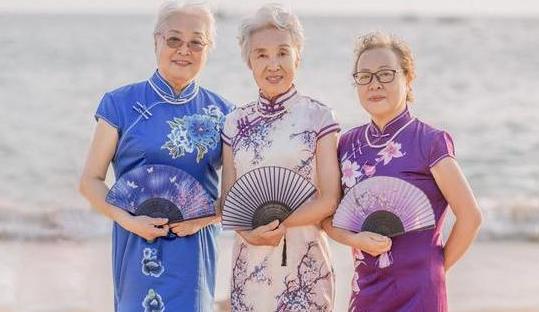 漸進(jìn)多焦鏡的原理與應(yīng)用，3個(gè)光區(qū)，看遠(yuǎn)近只需一副